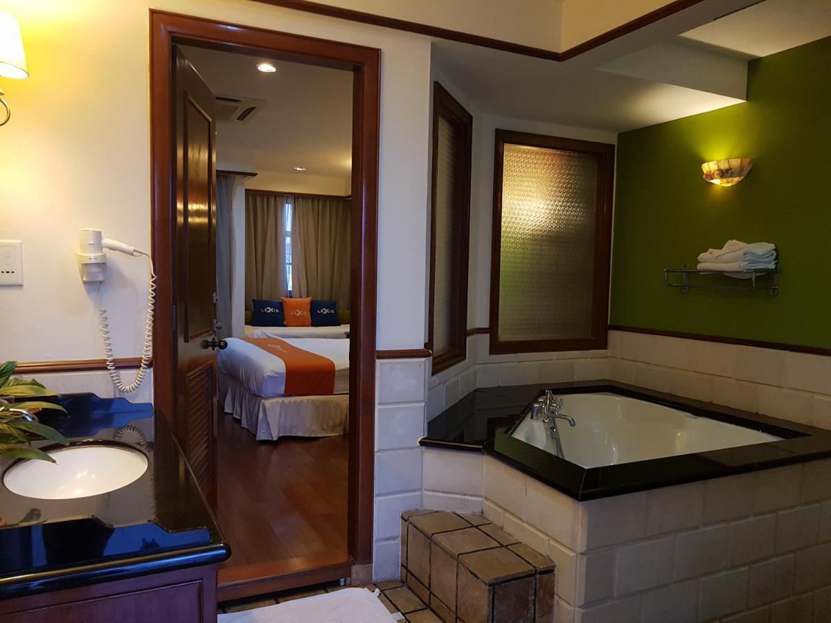 Tokido Private Water Chalet Pd Port Dickson Exterior photo